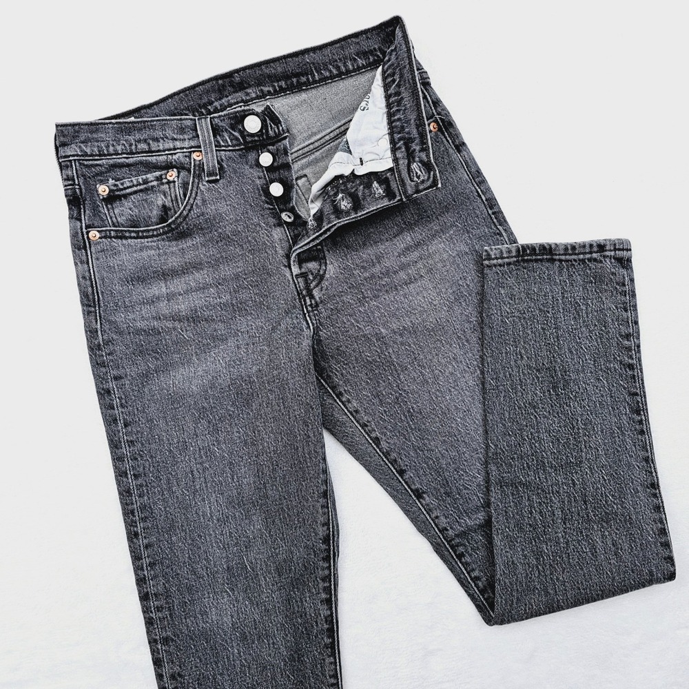 Levi's Premium 501 Skinny Jeans Women 26 Washed Gray Denim Button‎ Fly Big E